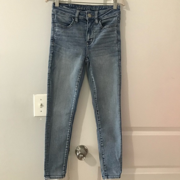 American Eagle Outfitters Denim - American Eagle Hi-Rise Jegging size 2 (X-Short)
